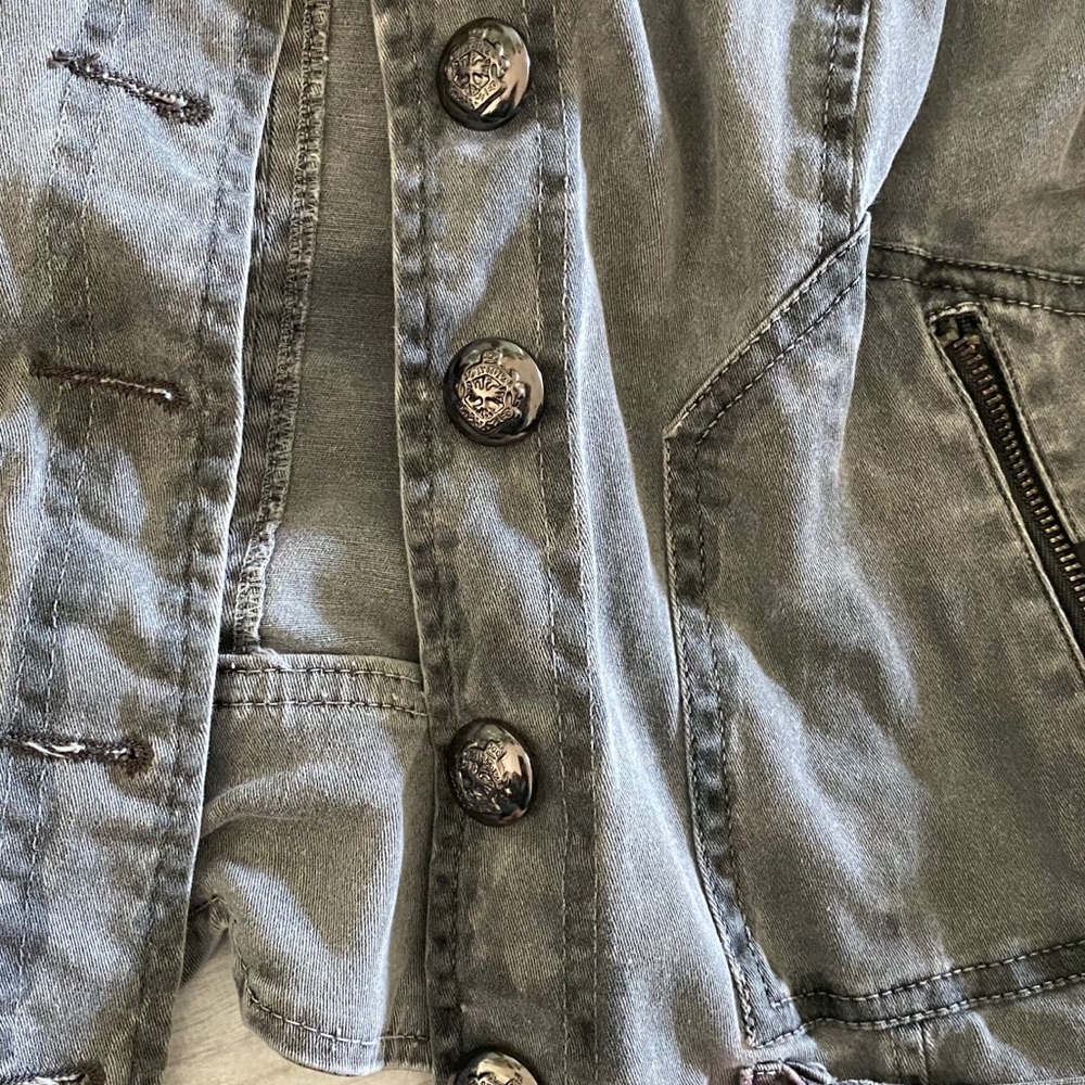 Jacket - Picture 3 of 3
